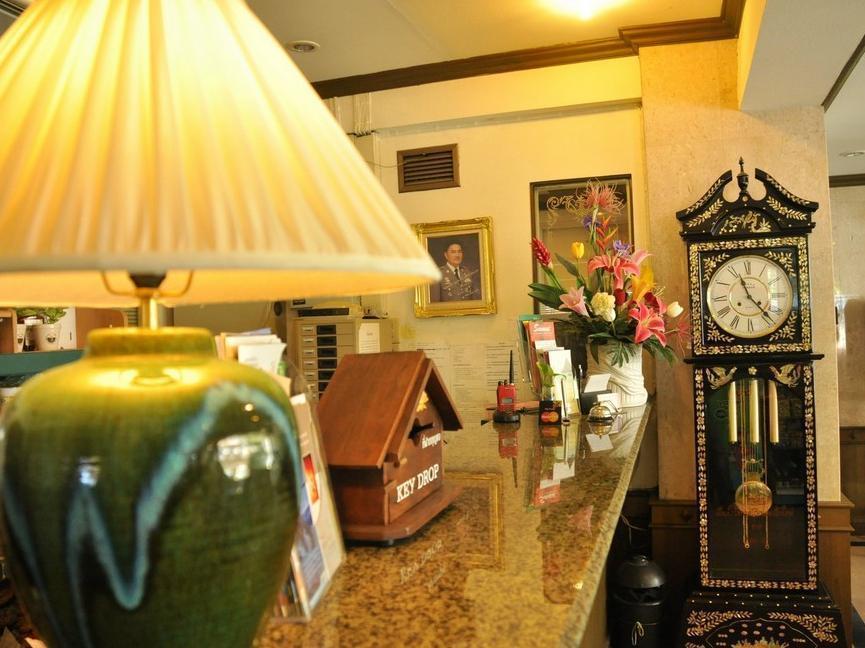 Phawana Sweet Hotel Bangkok Esterno foto