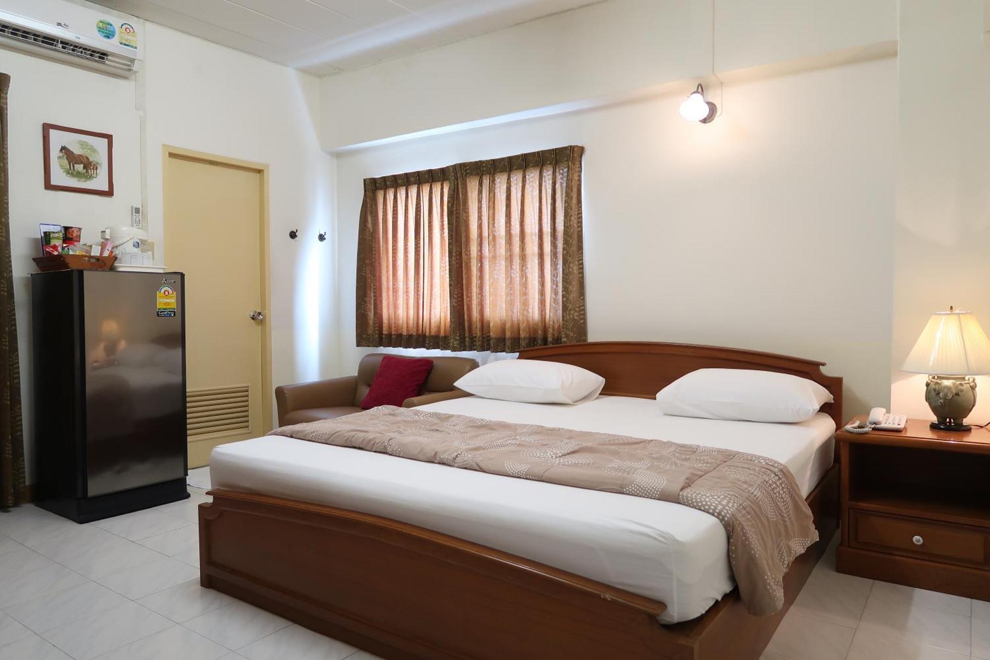 Phawana Sweet Hotel Bangkok Esterno foto